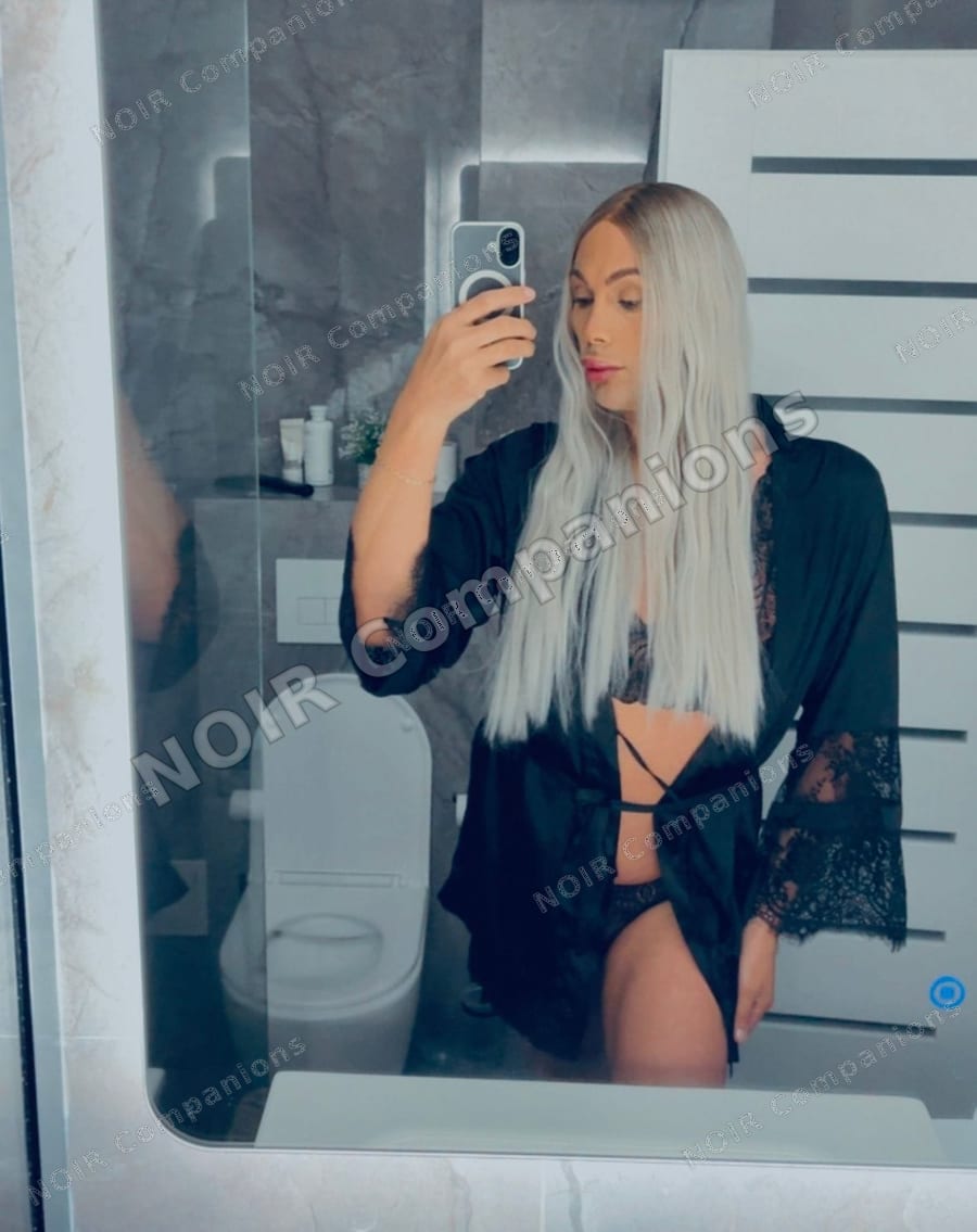 Alexia, Begleitung in Bukarest, Dorobanți