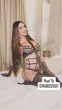 Ruxi Top TS, Begleitung in Bukarest, Unirii (9/10)
